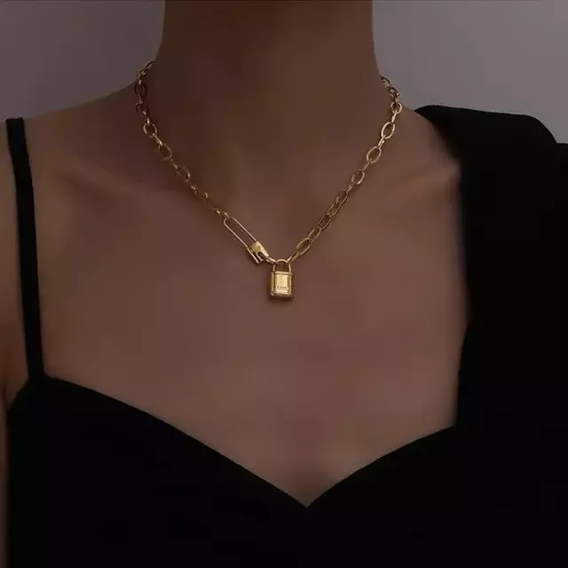 Colar Feminino Modelo Amor Eterno